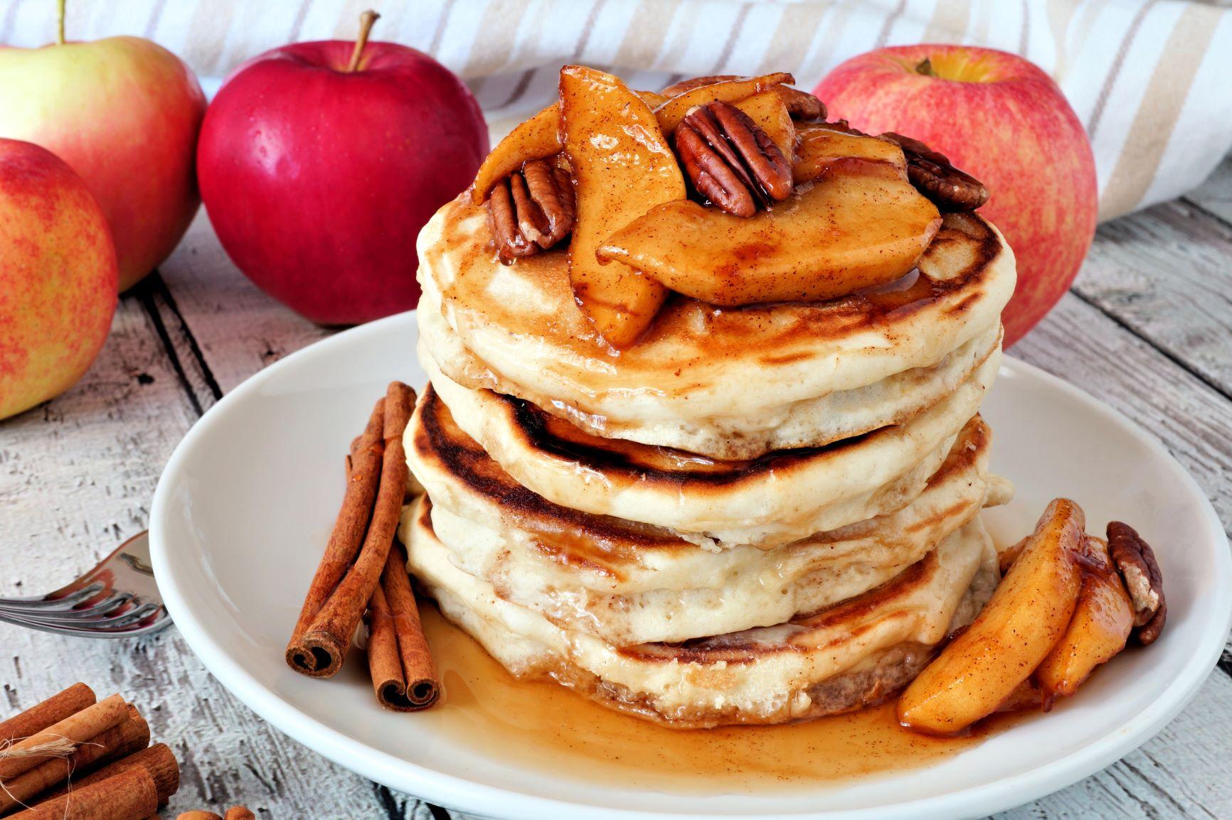 Cinnamon Apple Pancakes 2mp 