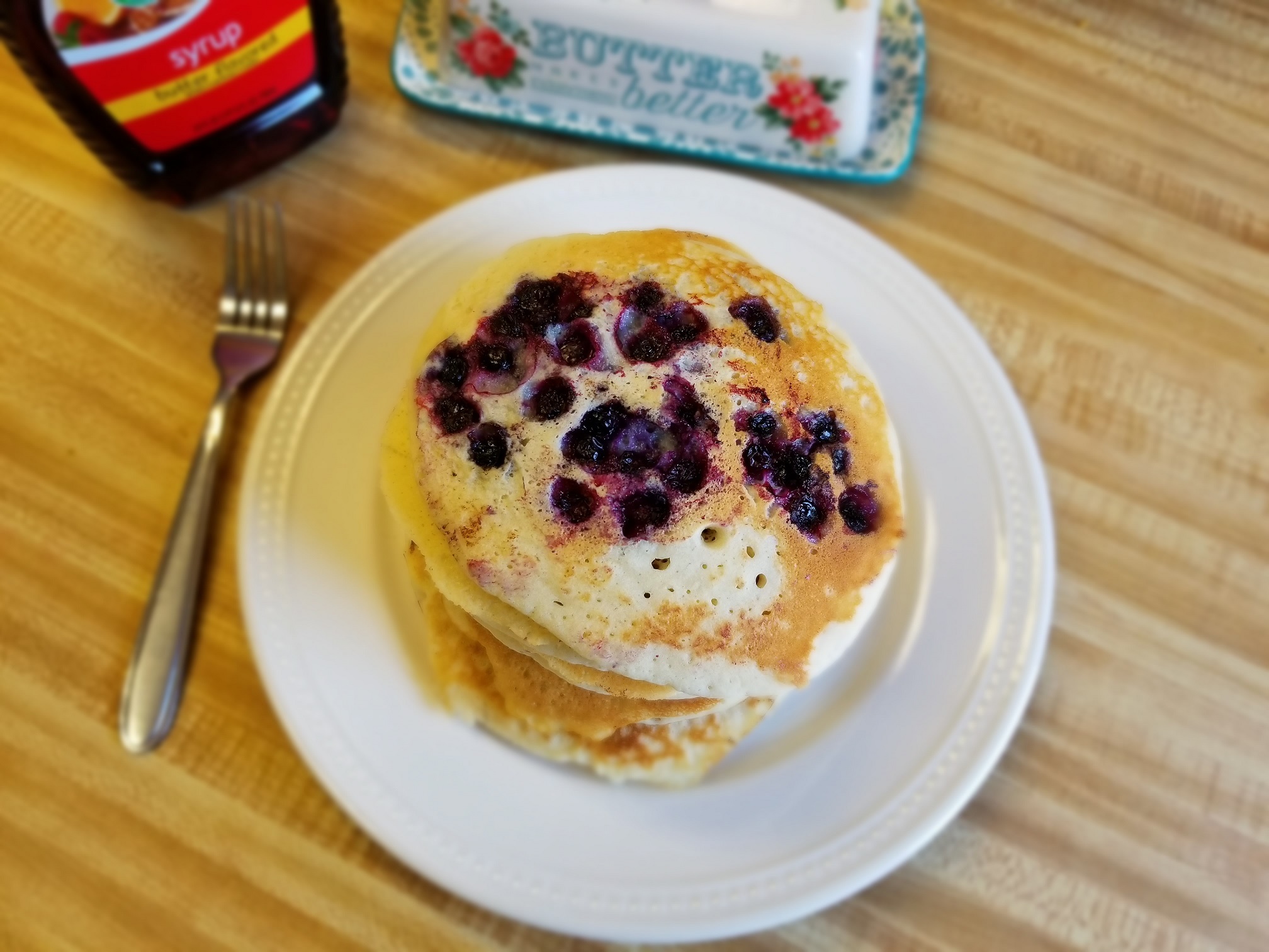 Avalilly huckleberry pancakes on a plate 