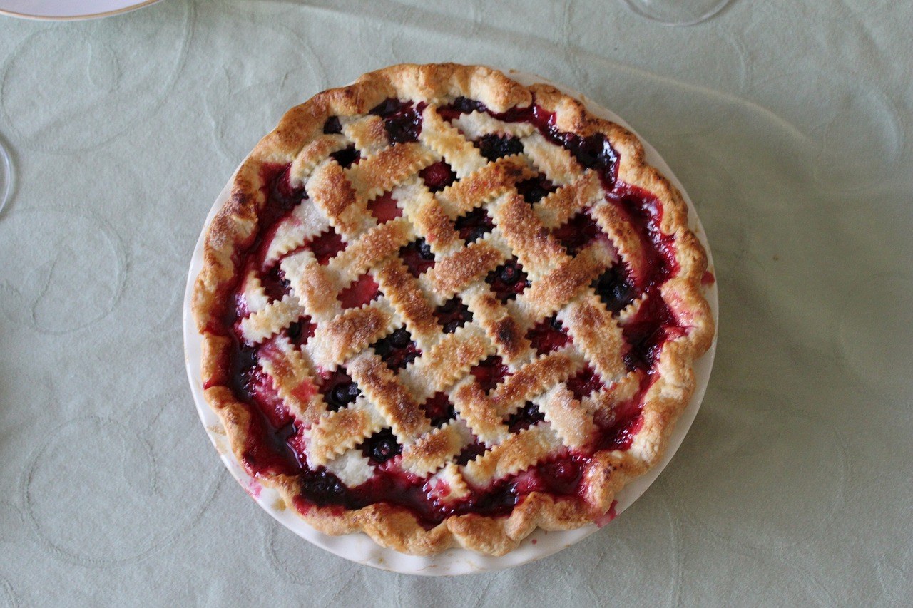 Strawberry rhubarb pie 